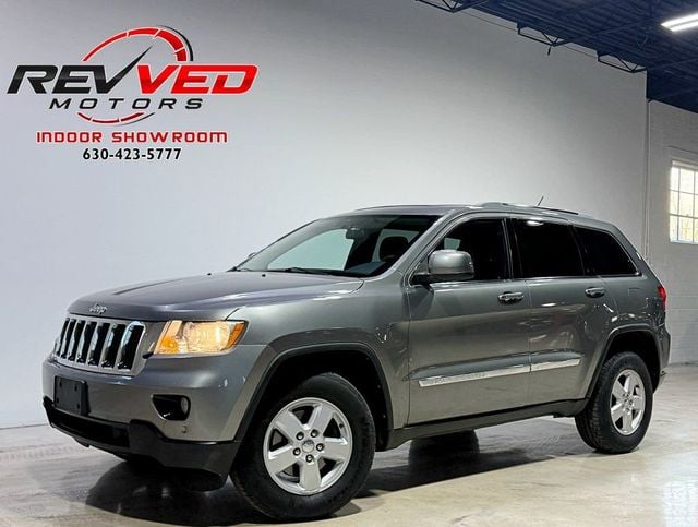 2012 Jeep Grand Cherokee Laredo - 22982193 - 0