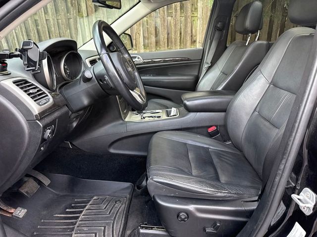 2012 Jeep Grand Cherokee Laredo - 23083732 - 10