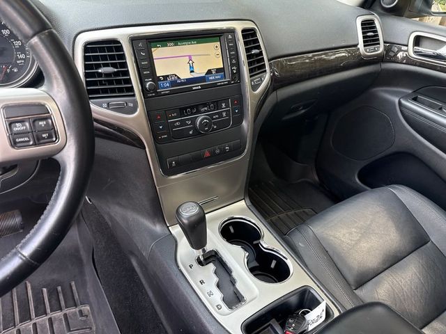 2012 Jeep Grand Cherokee Laredo - 23083732 - 17