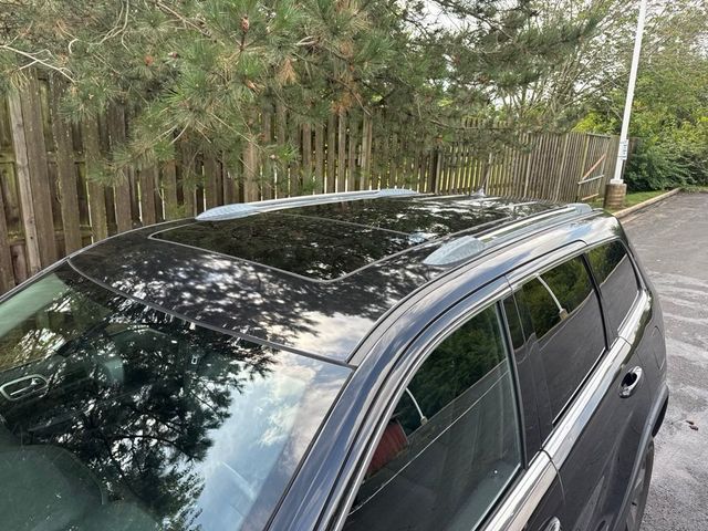 2012 Jeep Grand Cherokee Laredo - 23083732 - 3
