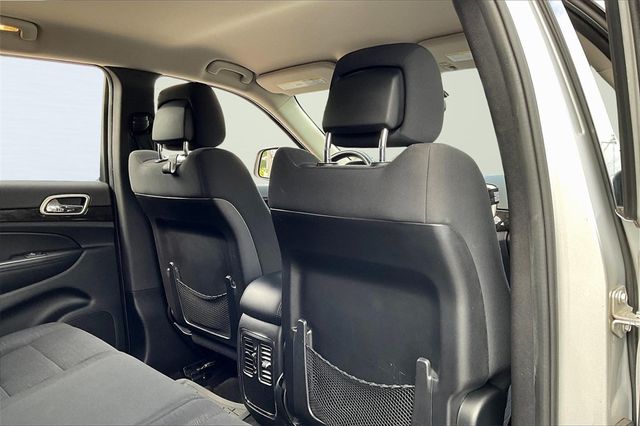 2012 Jeep Grand Cherokee Laredo - 22755124 - 14