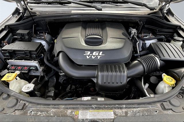 2012 Jeep Grand Cherokee Laredo - 22755124 - 35