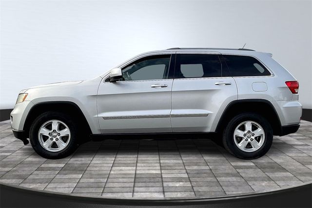 2012 Jeep Grand Cherokee Laredo - 22755124 - 3