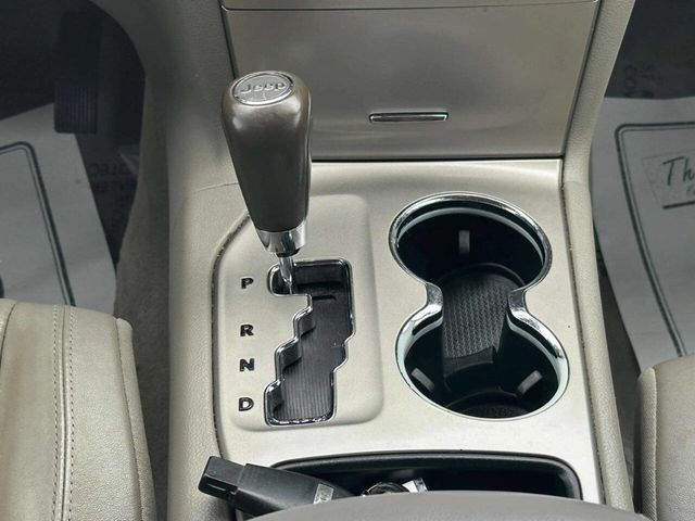 2012 Jeep Grand Cherokee Laredo 4x4 4dr SUV - 22949708 - 17