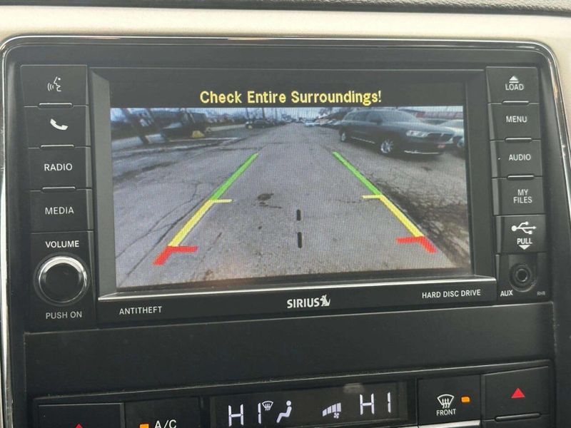 2012 Jeep Grand Cherokee Laredo 4x4 4dr SUV - 22949708 - 24