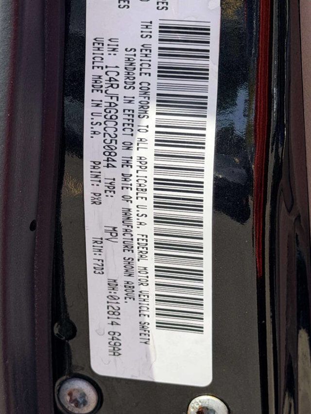2012 Jeep Grand Cherokee Laredo 4x4 4dr SUV - 23027919 - 16