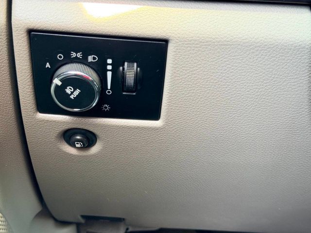 2012 Jeep Grand Cherokee Laredo 4x4 4dr SUV - 23027919 - 34