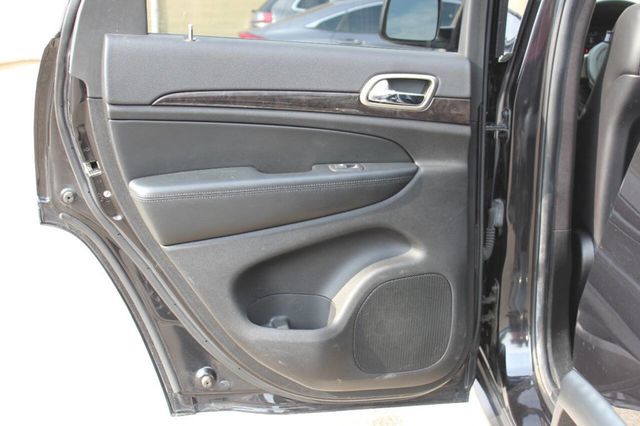 2012 Jeep Grand Cherokee Laredo X 4x4 4dr SUV - 22947023 - 11