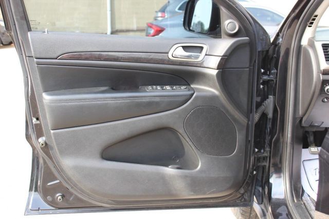 2012 Jeep Grand Cherokee Laredo X 4x4 4dr SUV - 22947023 - 8