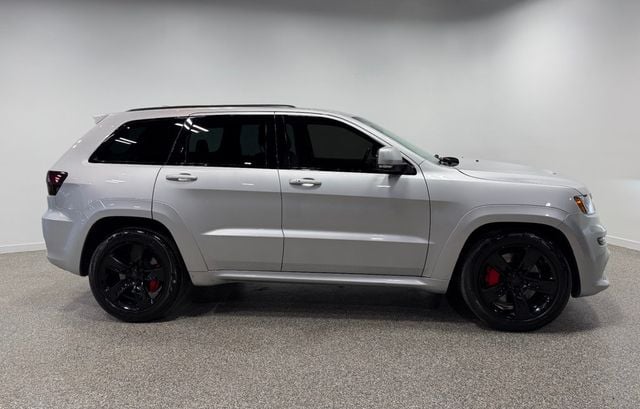 2012 Jeep Grand Cherokee Livernois Motorsports Built - 22997745 - 12