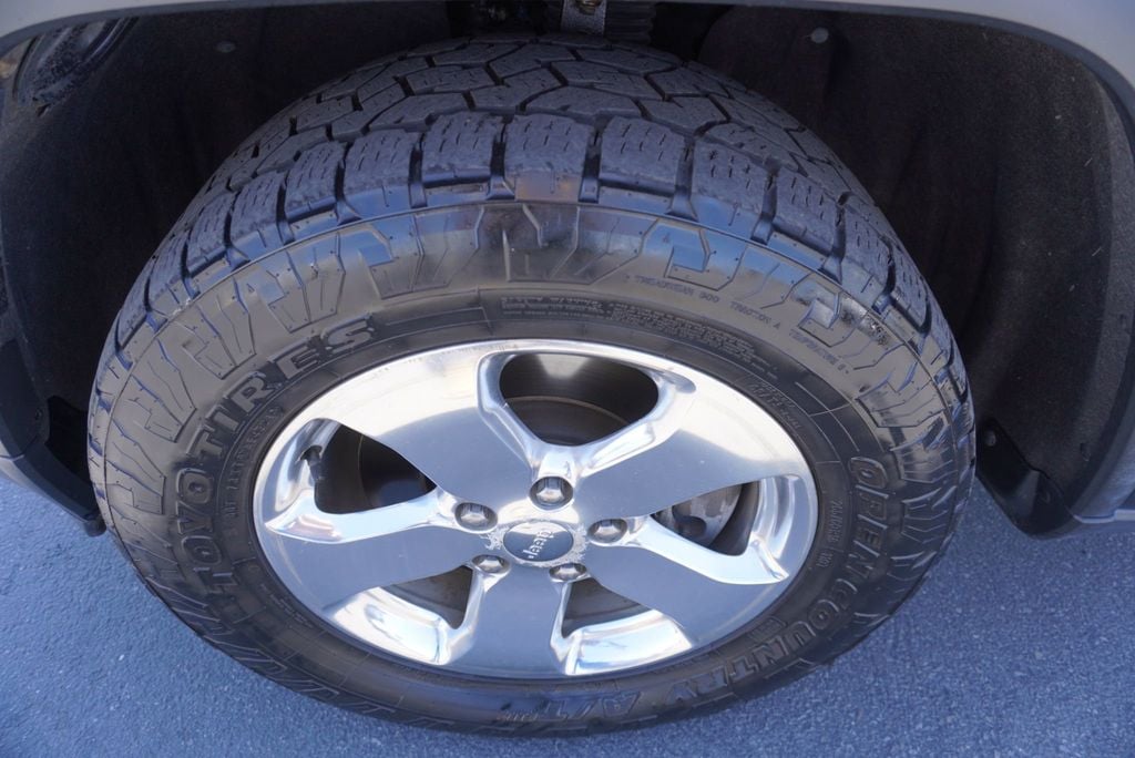 2012 Jeep Grand Cherokee OVERLAND - 23028208 - 15