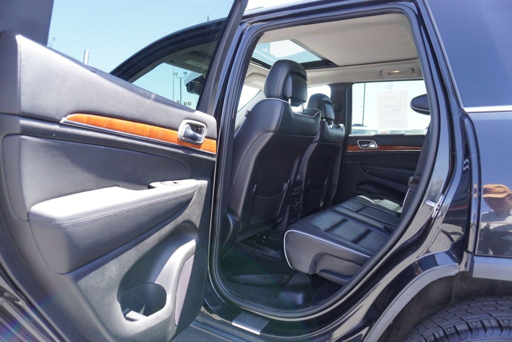2012 Jeep Grand Cherokee OVERLAND - 23028208 - 18