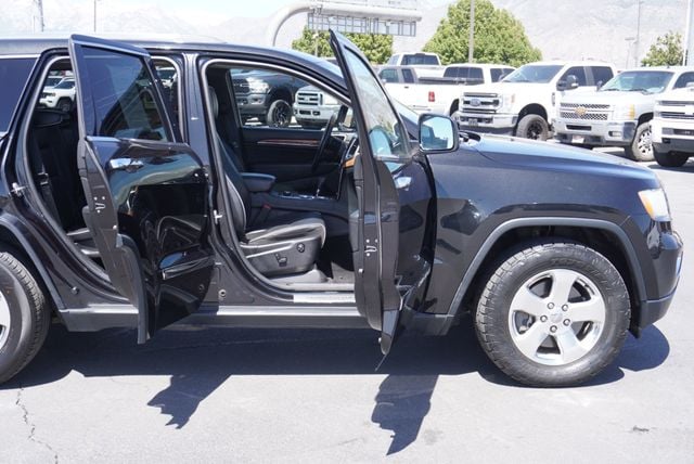 2012 Jeep Grand Cherokee OVERLAND - 23028208 - 22