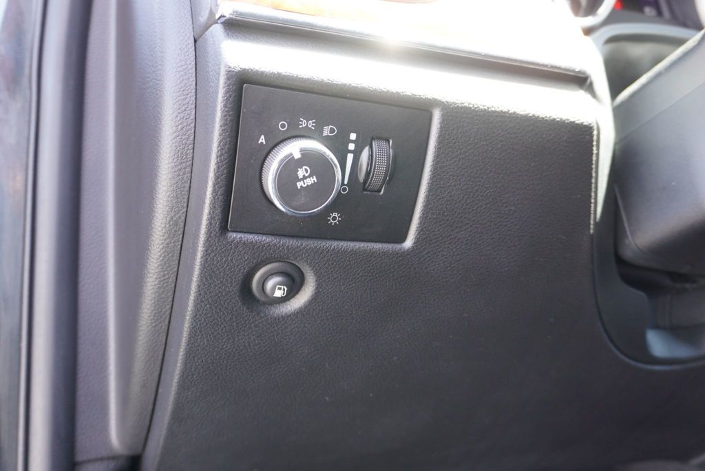 2012 Jeep Grand Cherokee OVERLAND - 23028208 - 27