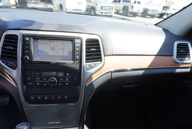 2012 Jeep Grand Cherokee OVERLAND - 23028208 - 30