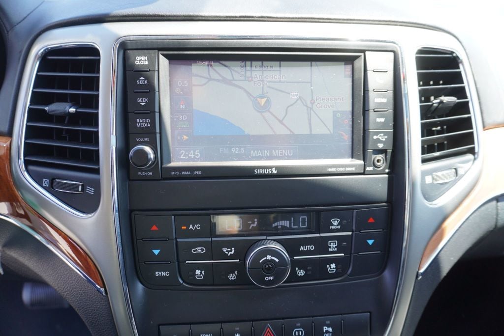 2012 Jeep Grand Cherokee OVERLAND - 23028208 - 31