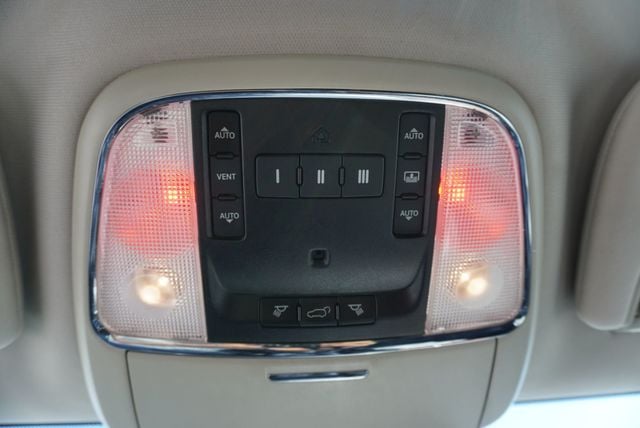 2012 Jeep Grand Cherokee OVERLAND - 23028208 - 35