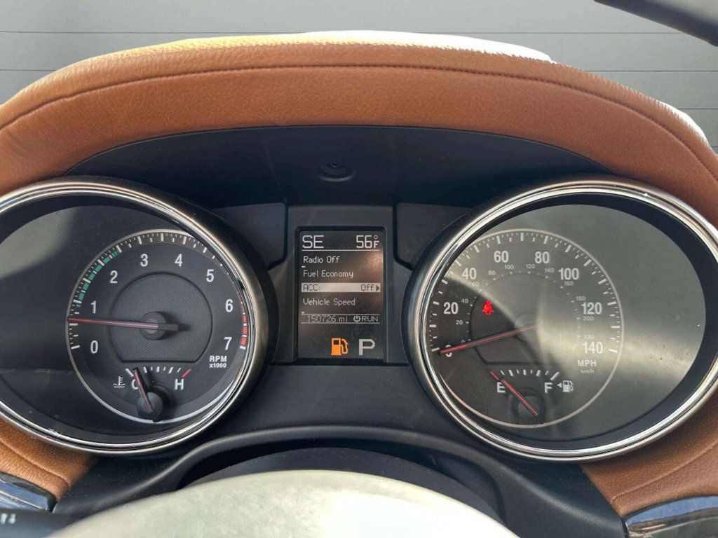 2012 Jeep Grand Cherokee Overland 4x4 4dr SUV - 22936473 - 29