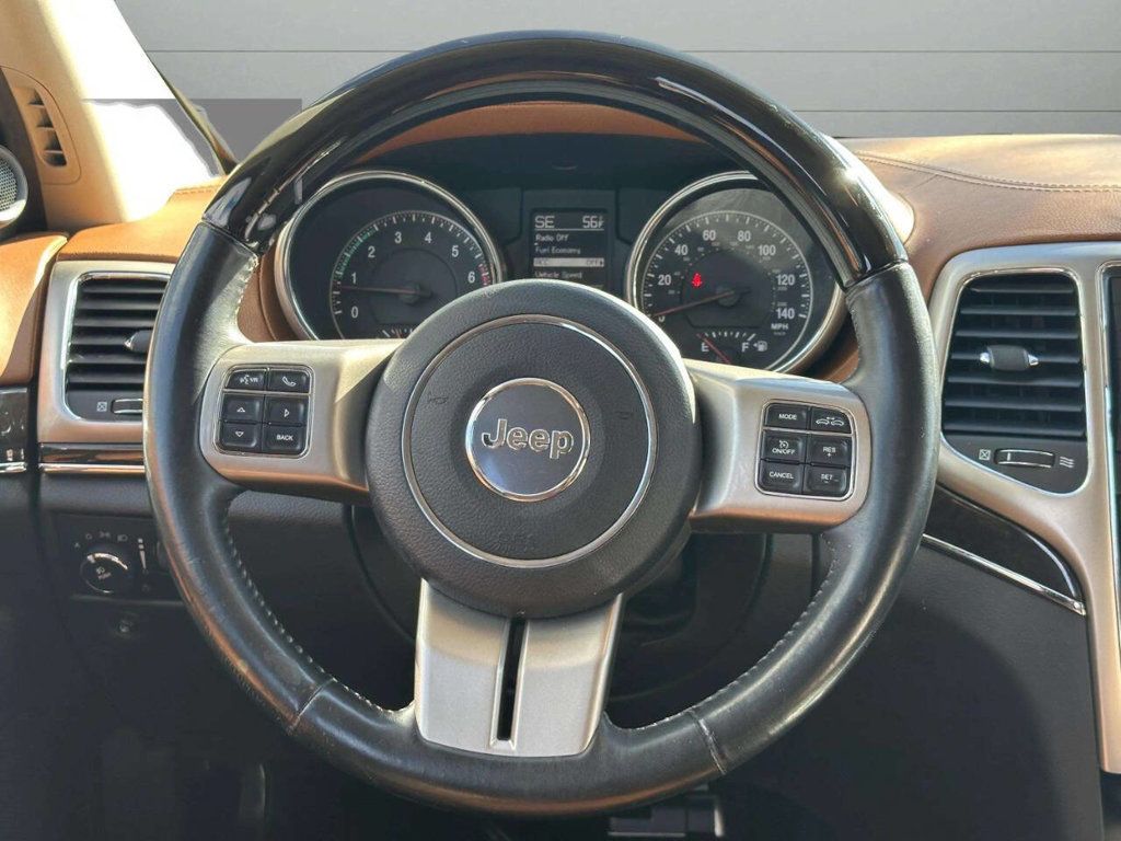 2012 Jeep Grand Cherokee Overland 4x4 4dr SUV - 22936473 - 40