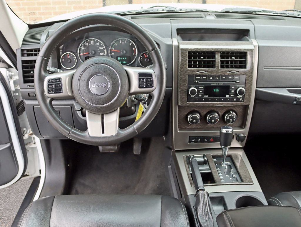2012 Jeep Liberty 4WD 4dr Limited Jet - 22832699 - 10