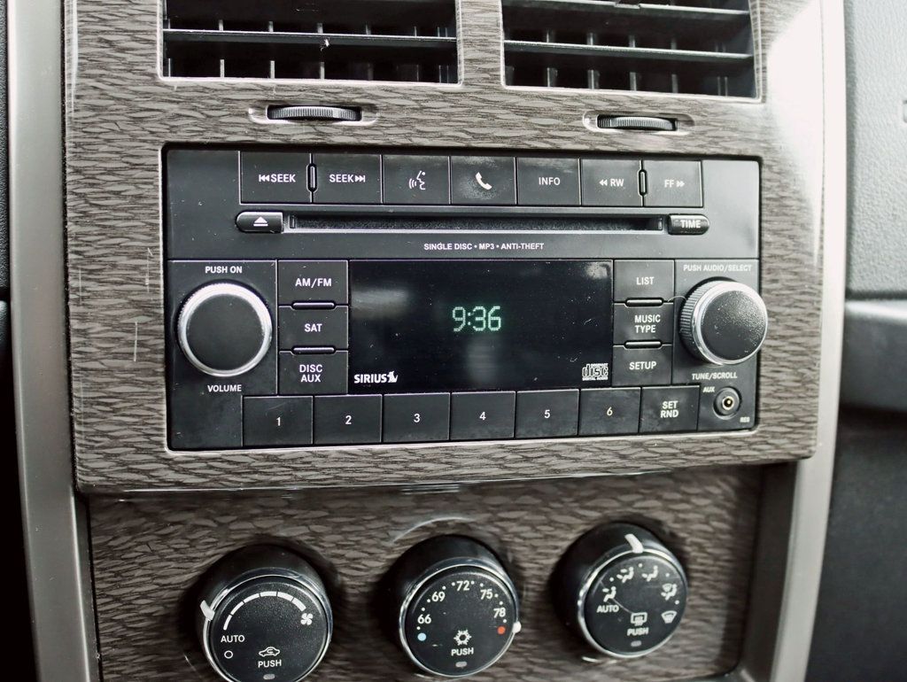 2012 Jeep Liberty 4WD 4dr Limited Jet - 22832699 - 12