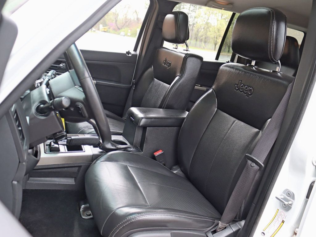 2012 Jeep Liberty 4WD 4dr Limited Jet - 22832699 - 15