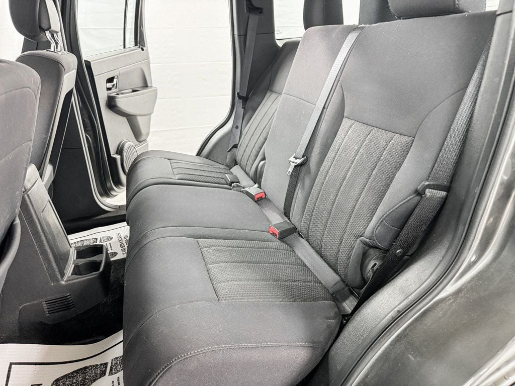 2012 Jeep Liberty Sport photo 10