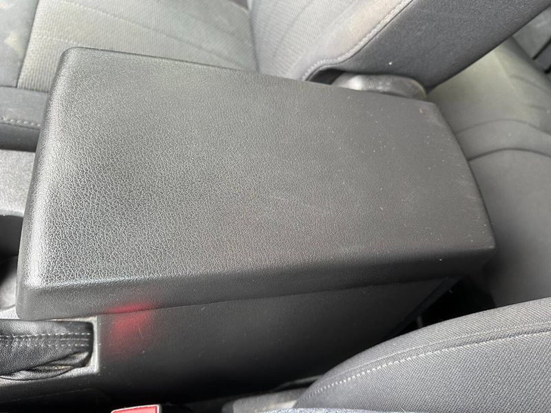 2012 Jeep Liberty Sport 4x4 4dr SUV - 22882004 - 36