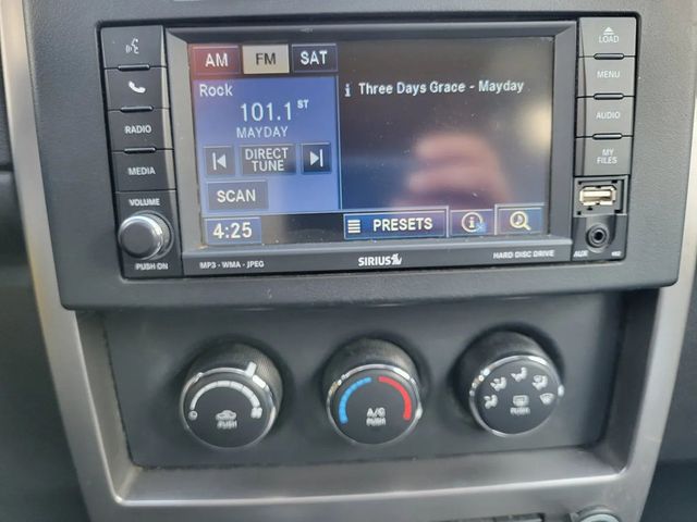 2012 Jeep Liberty Sport SUV 4D - 22969898 - 9