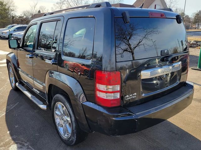 2012 Jeep Liberty Sport SUV 4D - 23021466 - 4