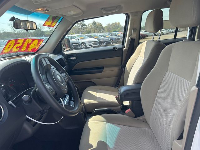 2012 Jeep Patriot FWD 4dr Sport - 23002555 - 7