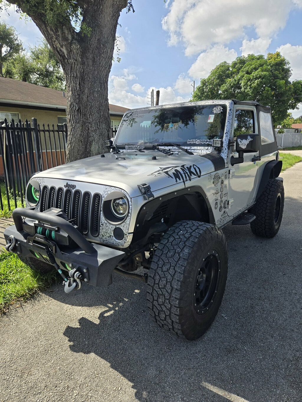 2012 Jeep Wrangler 4WD 2dr Freedom Edition - 23055316 - 11