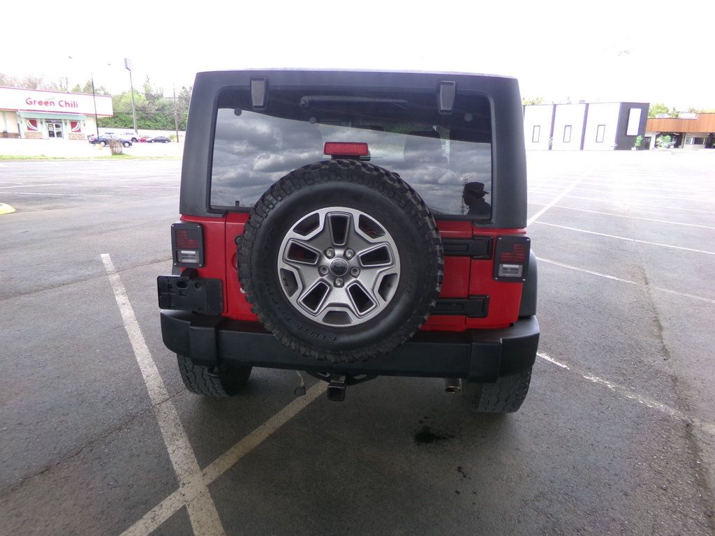 2012 Jeep Wrangler 4WD 2dr Freedom Edition - 23000023 - 6
