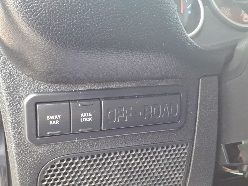 2012 Jeep Wrangler 4WD 2dr Rubicon - 23018575 - 12