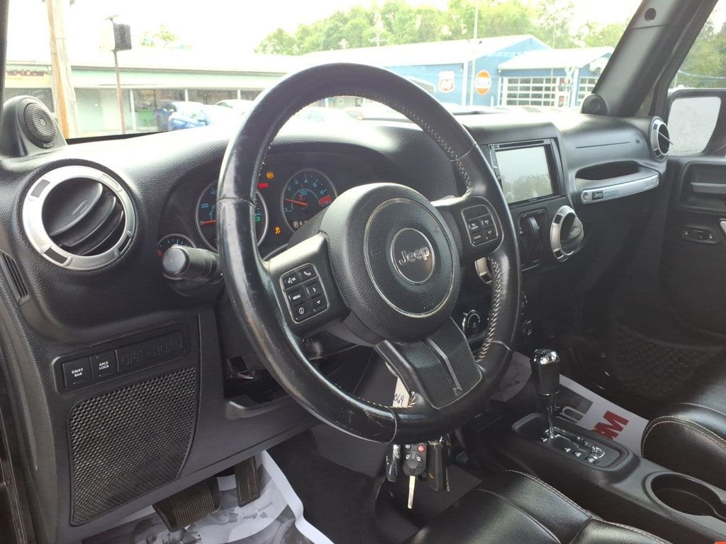 2012 Jeep Wrangler 4WD 2dr Rubicon - 23018575 - 6