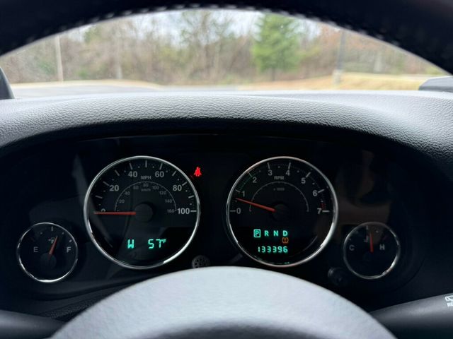 2012 Jeep Wrangler 4WD 2dr Rubicon - 22966741 - 16