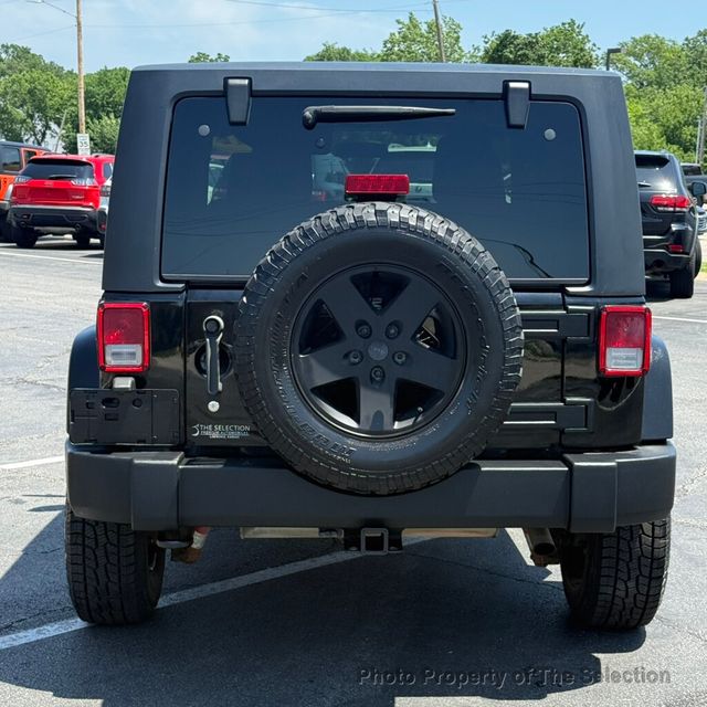 2012 Jeep Wrangler 4WD 2DR RUBICON W/HARDTOP & CONVENIENCE PACKAGE - 23029213 - 13