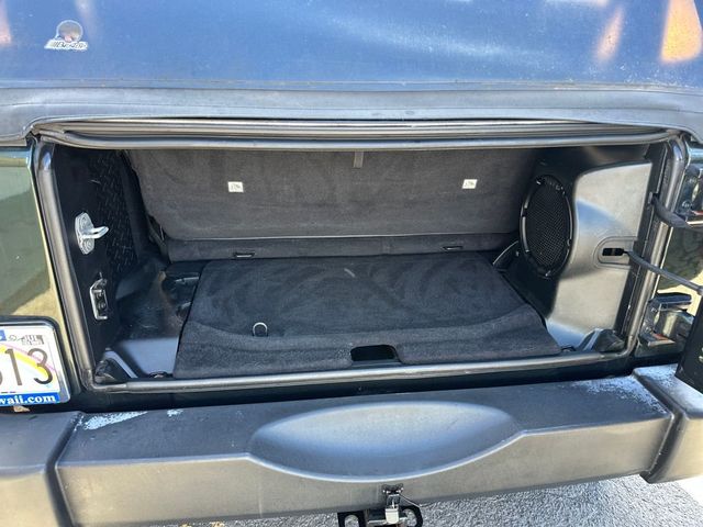 2012 Jeep Wrangler 4WD 2dr Sahara - 22952131 - 19