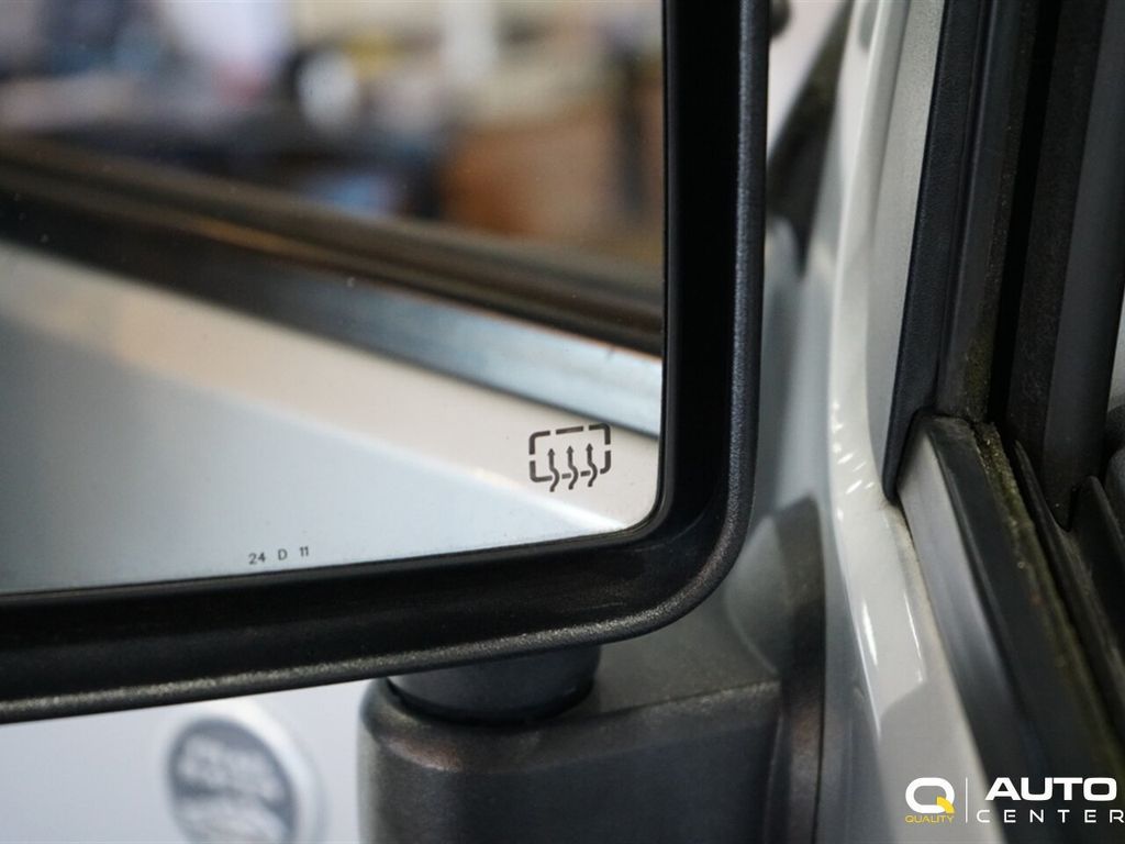 2012 Jeep Wrangler 4WD 2dr Sahara - 22918269 - 14