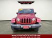 2012 Jeep Wrangler 4WD 2dr Sahara - 23054066 - 11