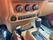 2012 Jeep Wrangler 4WD 2dr Sahara - 23054066 - 36