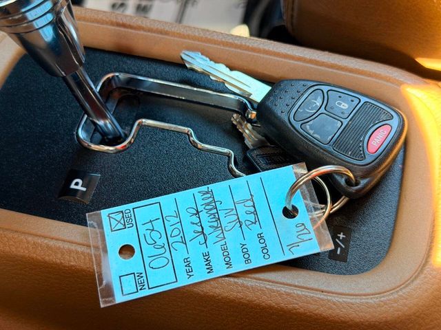 2012 Jeep Wrangler 4WD 2dr Sahara - 23054066 - 44