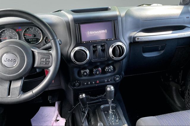 2012 Jeep Wrangler 4WD 2dr Sahara - 23057918 - 19