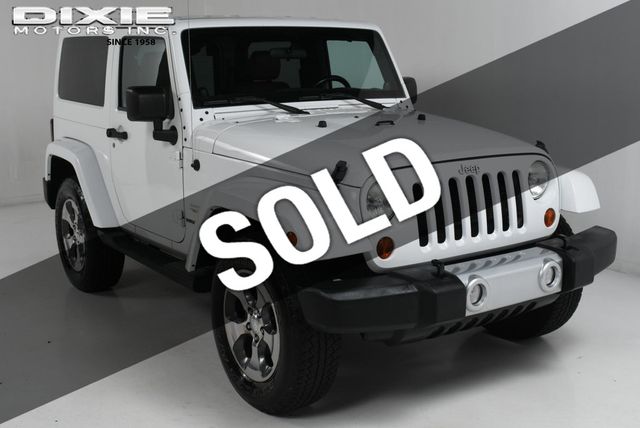 2012 Jeep Wrangler 4WD 2dr Sahara - 22555959 - 0