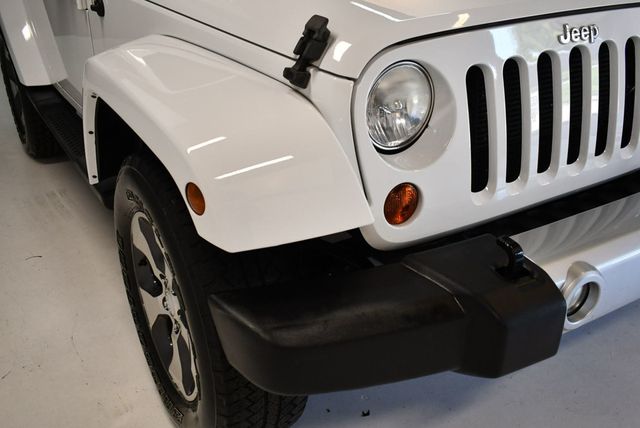 2012 Jeep Wrangler 4WD 2dr Sahara - 22555959 - 10