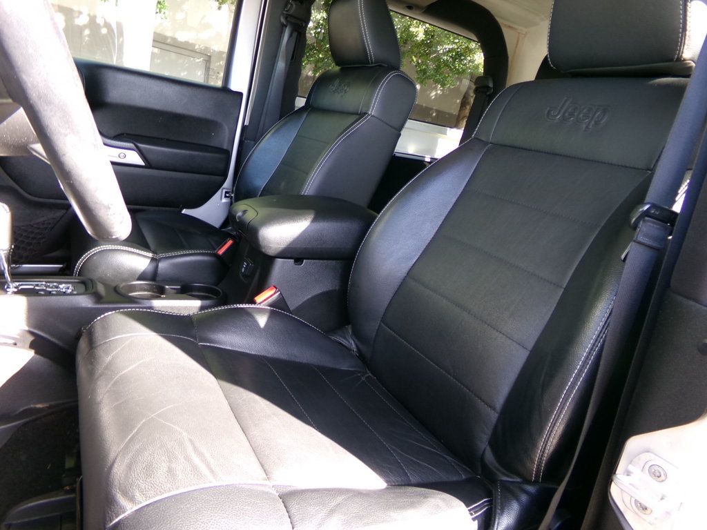2012 Jeep Wrangler 4WD 2dr Sahara - 22973895 - 4