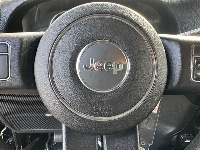 2012 Jeep Wrangler 4WD 2dr Sport - 22756674 - 30