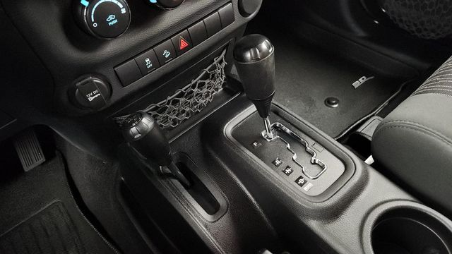 2012 Jeep Wrangler 4WD 2dr Sport - 23091738 - 15