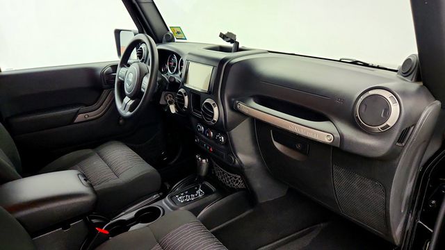 2012 Jeep Wrangler 4WD 2dr Sport - 23091738 - 21