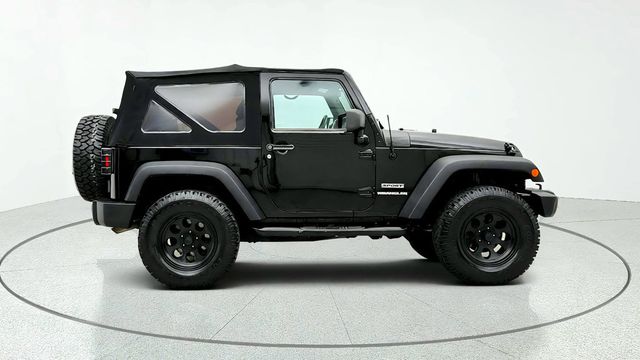 2012 Jeep Wrangler 4WD 2dr Sport w/ 33'' Tires, Black Wheels & Pioneer Touchscreen - 23091738 - 3